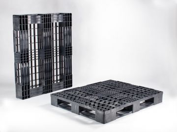 Palete plástica 1200x1000x150 mm 5 patins piso aberto preta (por unidade)