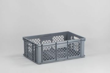Caixa perfurada empilhável 600x400x220 mm 43L, com pegas abertas