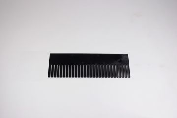 Separador 555x180x5 mm preto