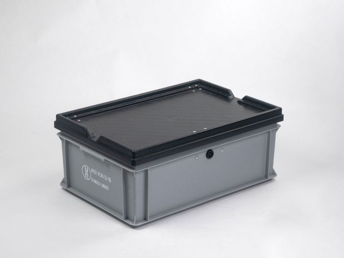 Caixa homologação UN 40L 600x400x235 mm tampa com dobradiças fechadura